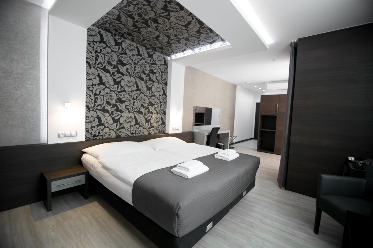 Hotel U Kostela Modrice Luaran gambar